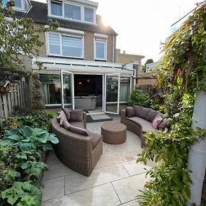 Luxury House Nederland