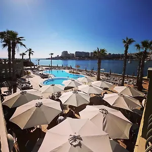 Cavalieri Art 4* San Ġiljan